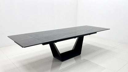 Gainsville DT713 Dining Table