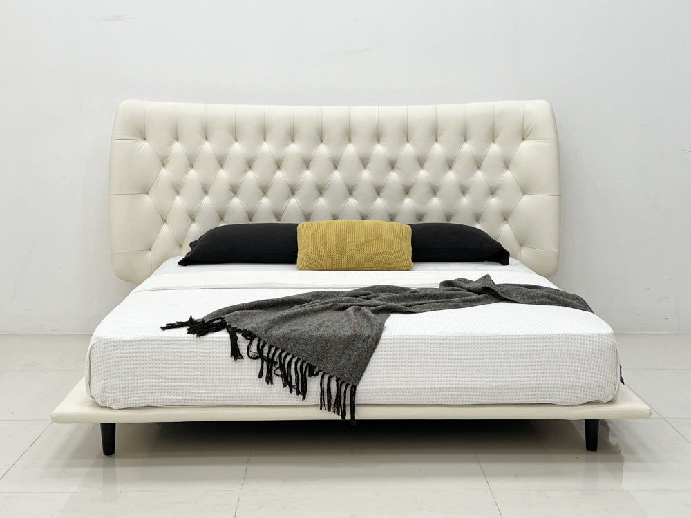 Gainsville GC2012 Luxury Tufted Upholstered Bed