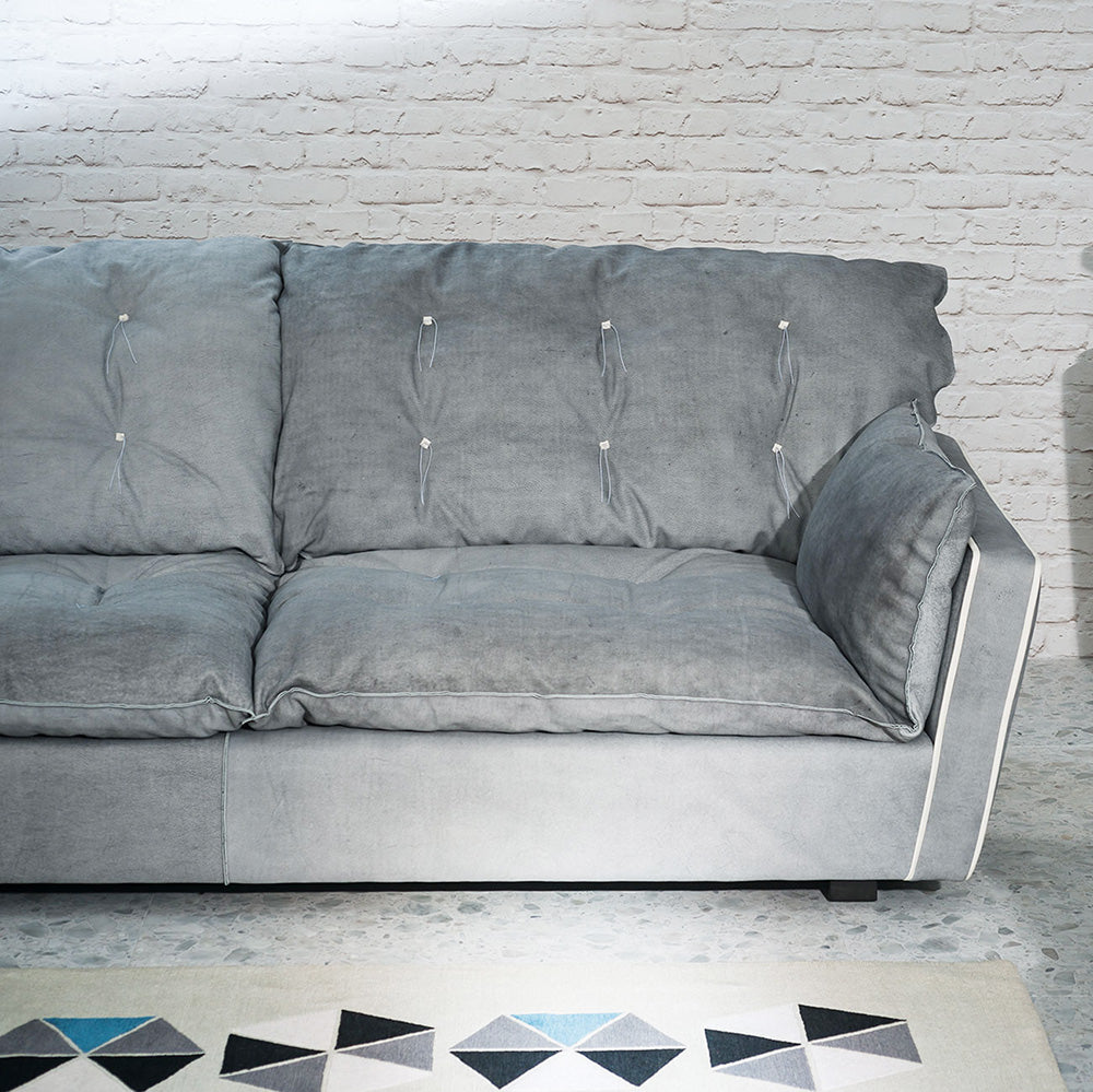 Gainsville GS9082 Modern Tufted Soft Sofa